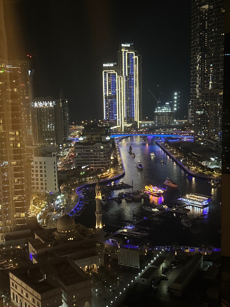 Dubain näkymät