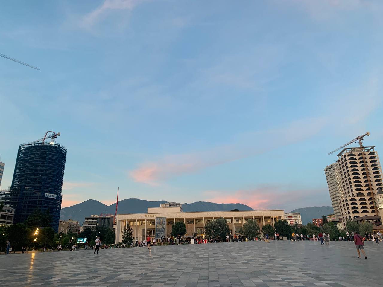 Albania – ranta ja kallioita